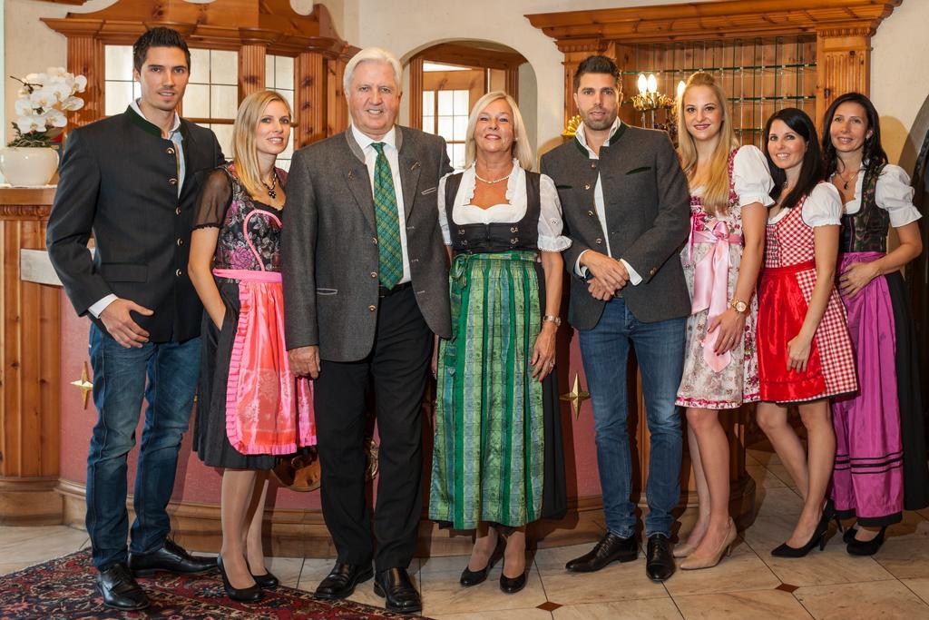 Hotel Gasthof Bruecke Майерхофен Екстериор снимка
