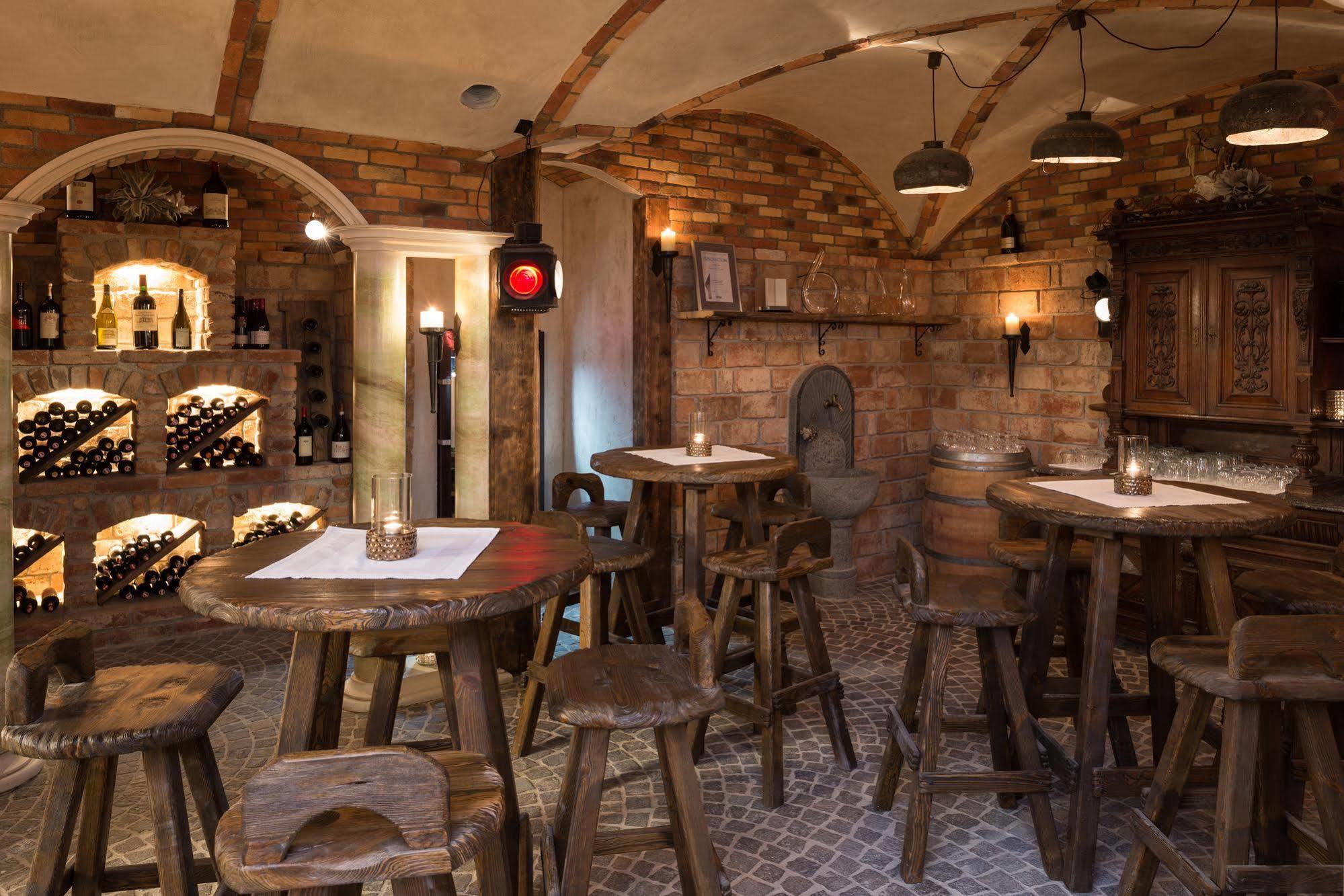 Hotel Gasthof Bruecke Майерхофен Екстериор снимка